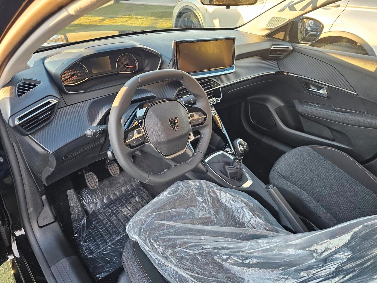 Peugeot 208 1.2 Style 100 CV km 0 ANNO 2026