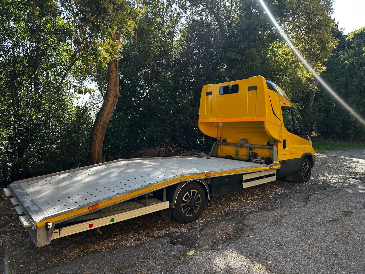 Iveco Daily Carroattrezzi Patente B Cabinato Full 2021