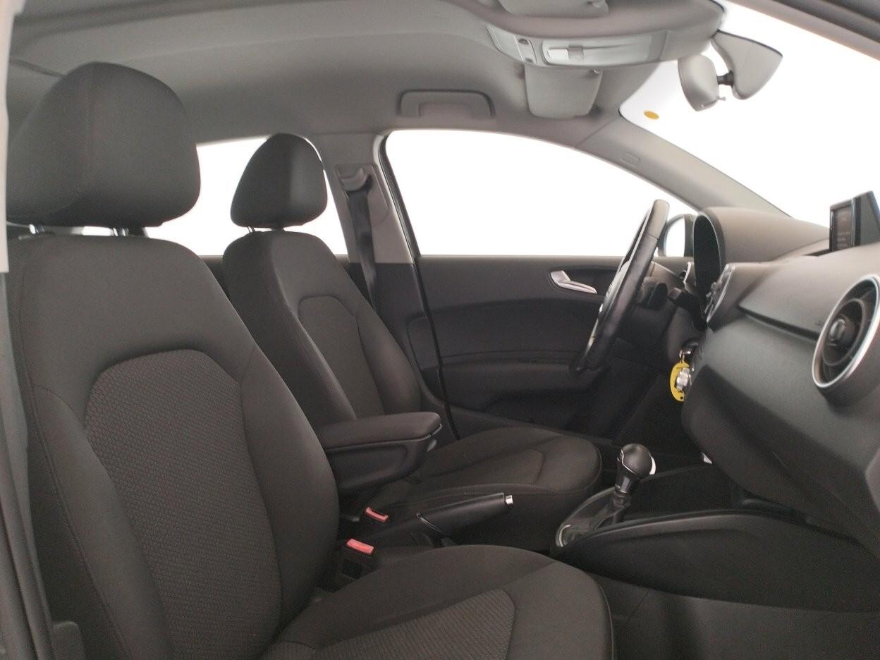 AUDI A1 Sportback 1.4 tdi s-tronic - NEOPATENTATI