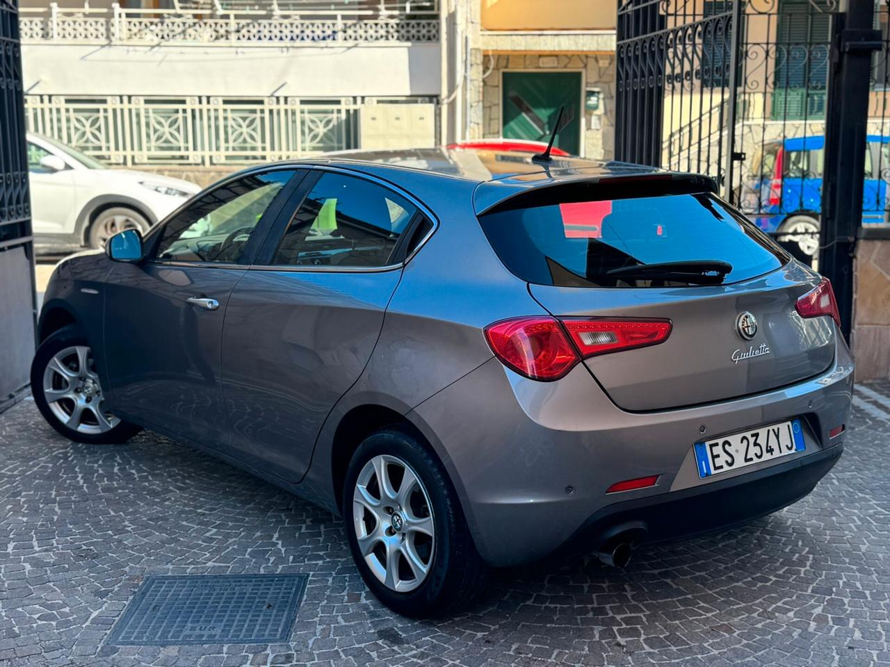 Alfa Romeo Giulietta 1.6 JTDm-2 105 CV Exclusive