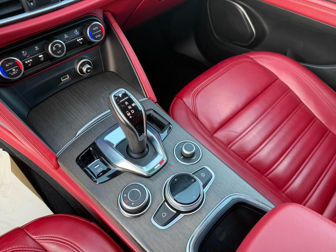 Alfa Romeo Stelvio 2.2 210CV Q4 -T.I- PELLE ROSSA
