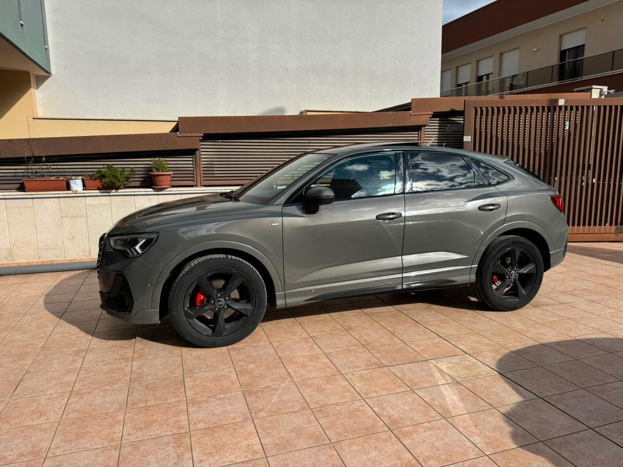 Audi Q3 SPORTBACK SPB 35 TDI S tronic S Line TETTO