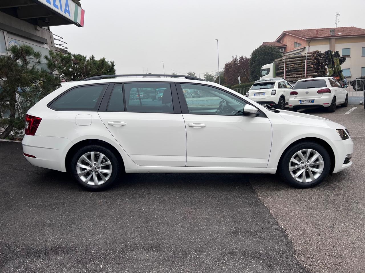 Skoda Octavia 1.6 TDI CR 115 CV DSG Wagon Executive Sport