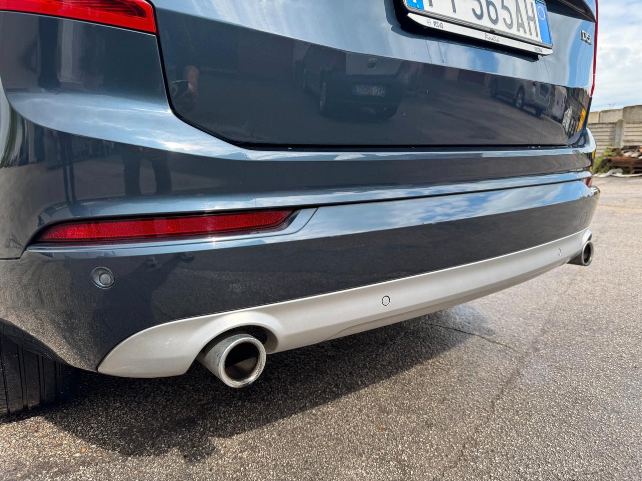 Volvo XC 90 XC90 D5 AWD Geartronic 7 posti Business Plus