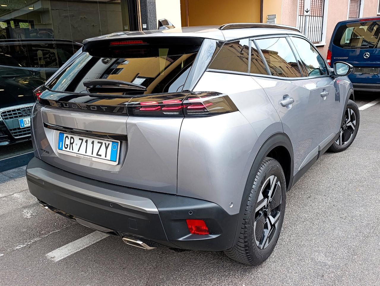 Peugeot 2008 PureTech 130 S&S EAT8 Allure