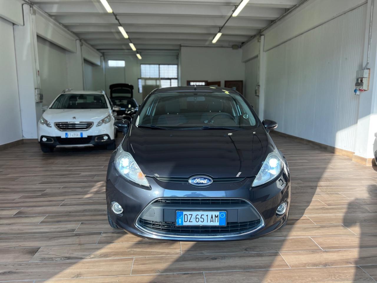 Ford Fiesta 1.4 5 porte Bz.- GPL Titanium