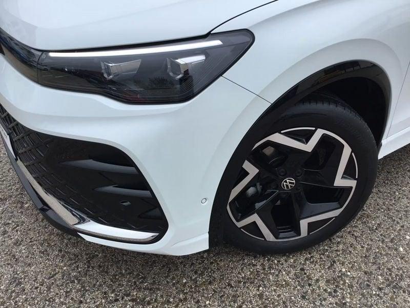 Volkswagen Tiguan 1.5 eTSI 110KW ACT R-Line DSG Gancio LED 19" Camera