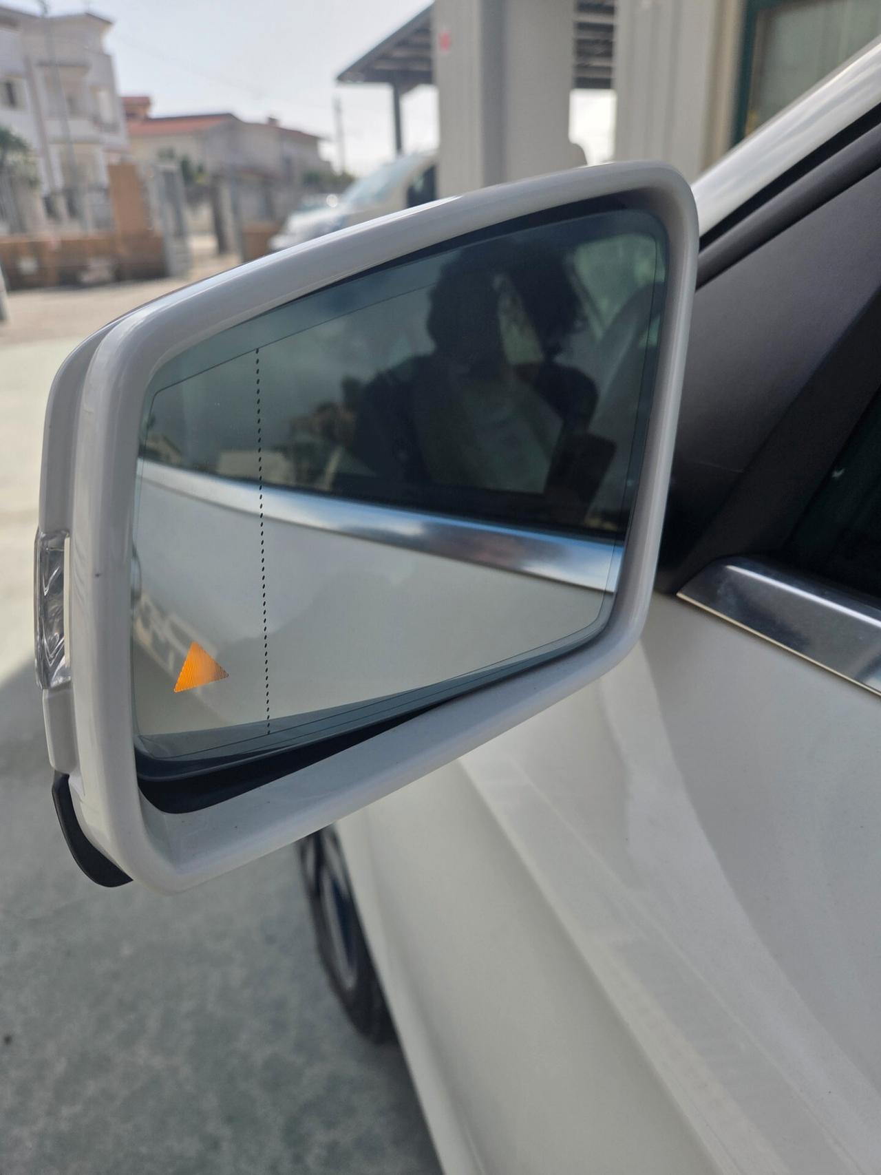 Mercedes-benz A180d Sport White restay7G2017