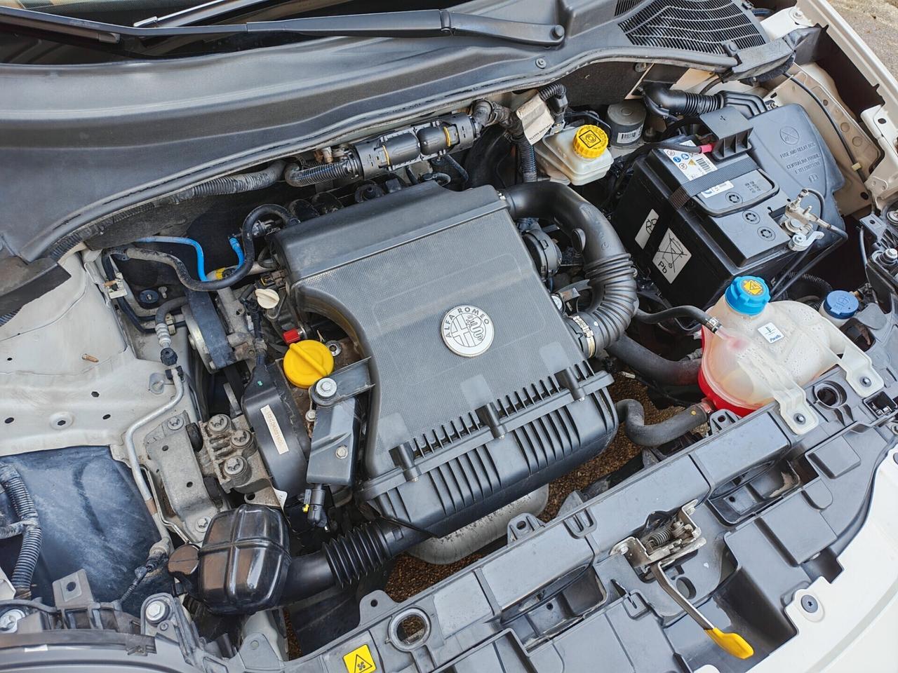 Alfa Romeo MiTo 1.4 BENZINA 80cv / Uniproprietario