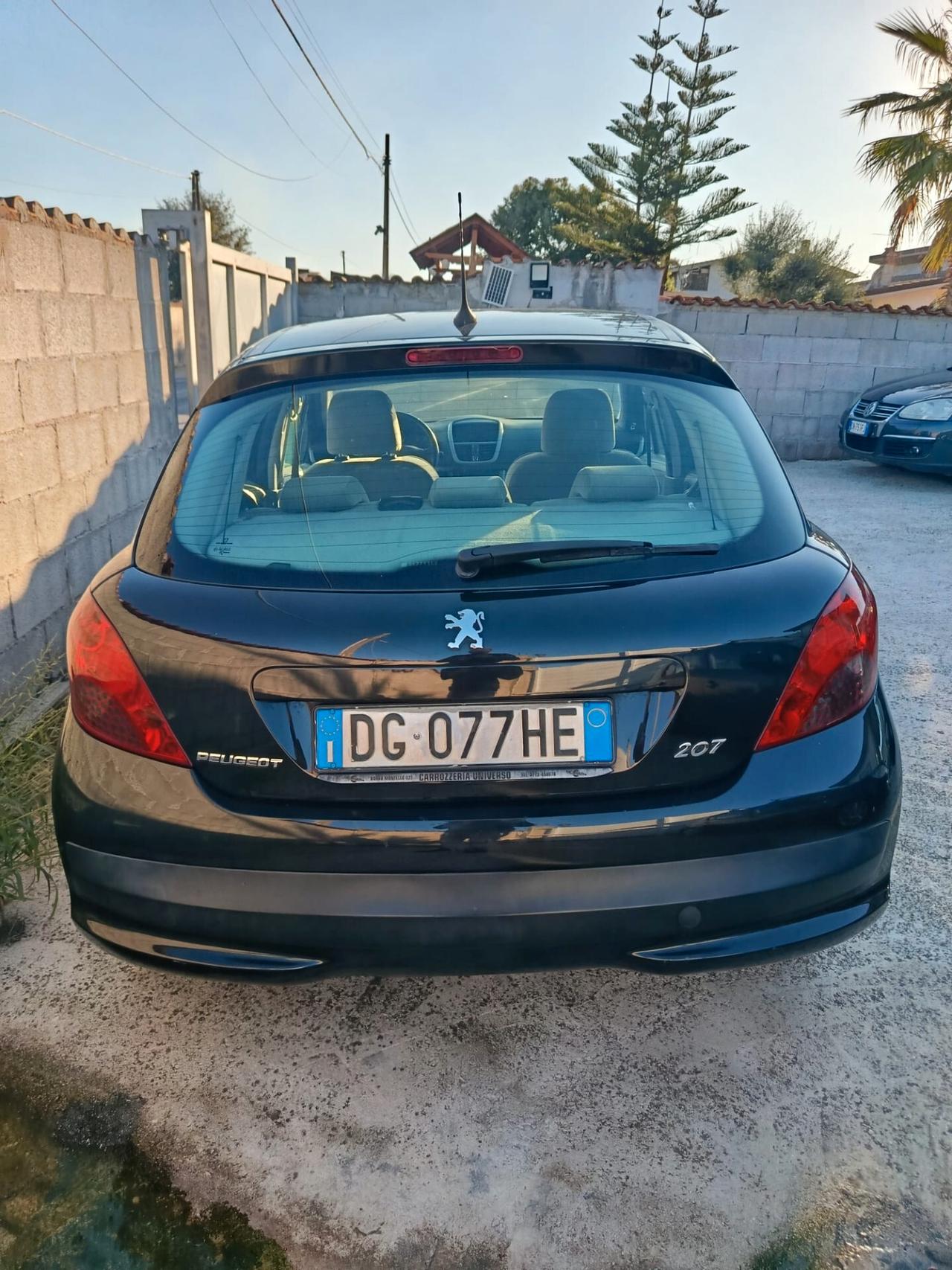 Peugeot 207 1.6 HDi 90CV 5p. XS