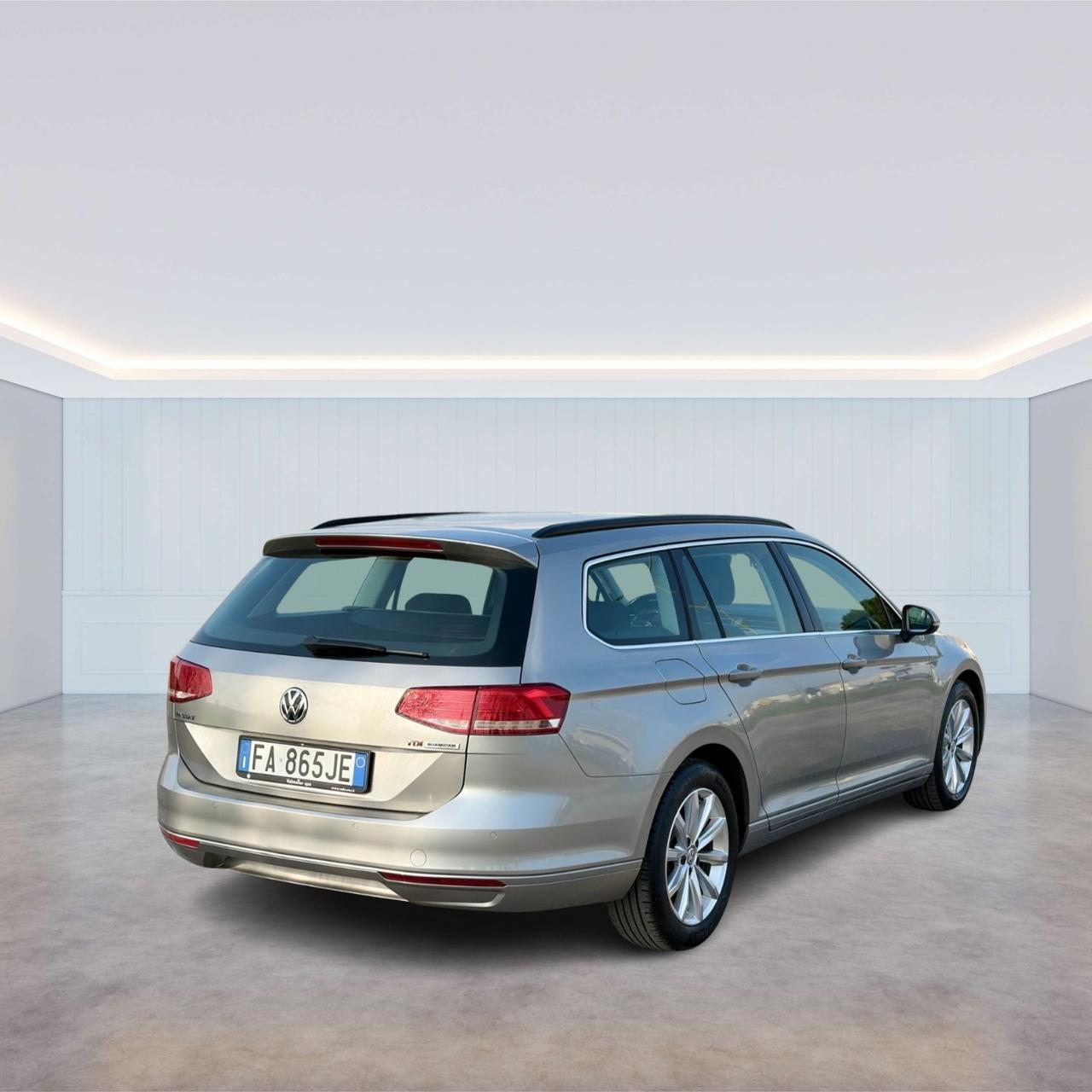 Volkswagen Passat 1.6 TDI DSG Comfortline BlueMotion Technology