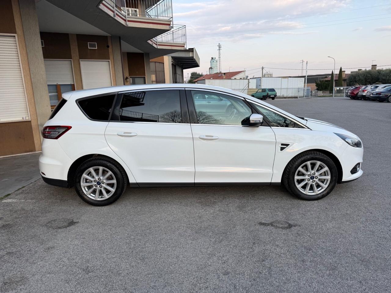 Ford Galaxy 2.0 TDCi 180CV Powershift Tit. Busines