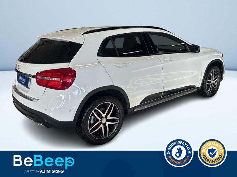 Mercedes-Benz GLA 200 D SPORT AUTO