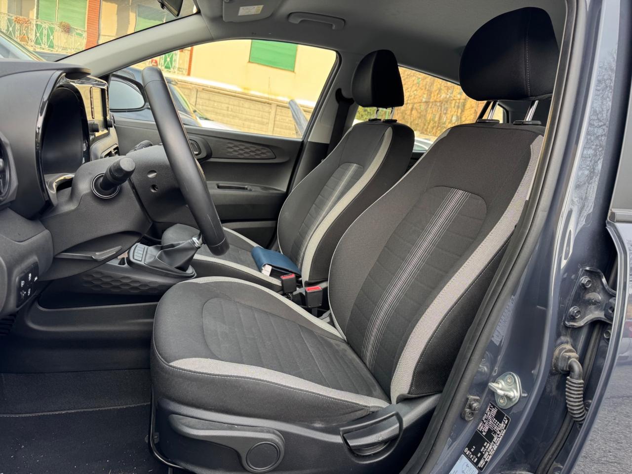 HYUNDAI I10 1.0 BENZINA SINISTRATA MARCIANTE AIRBAG OK