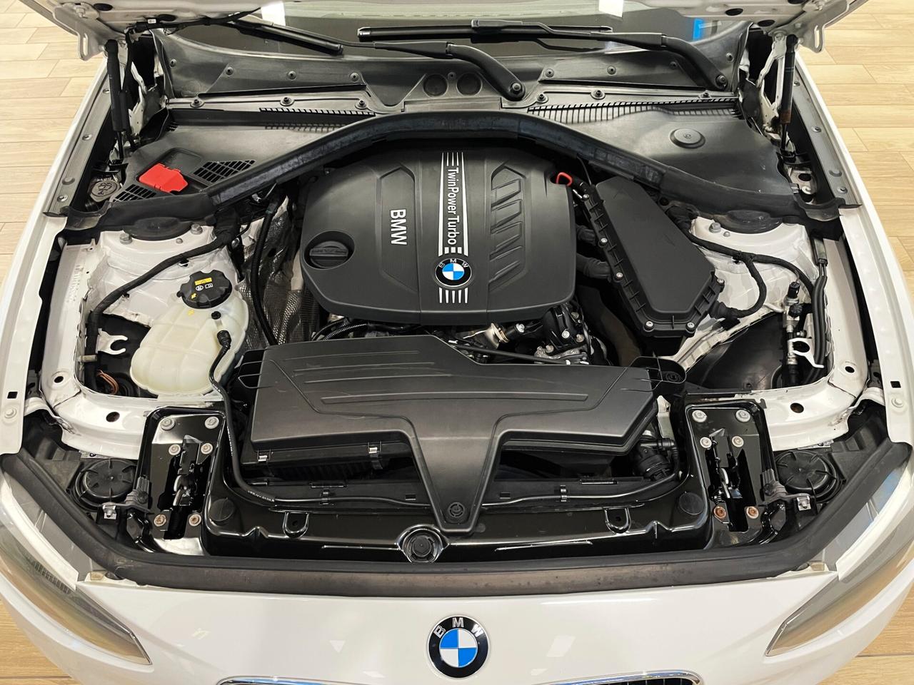 Bmw 114d 5p. Business