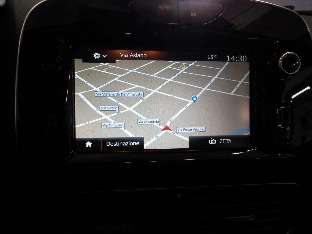 Renault Clio 1.2 BZ 5 P NAVI SENSORI CRUISE CONTROL ! ZEN