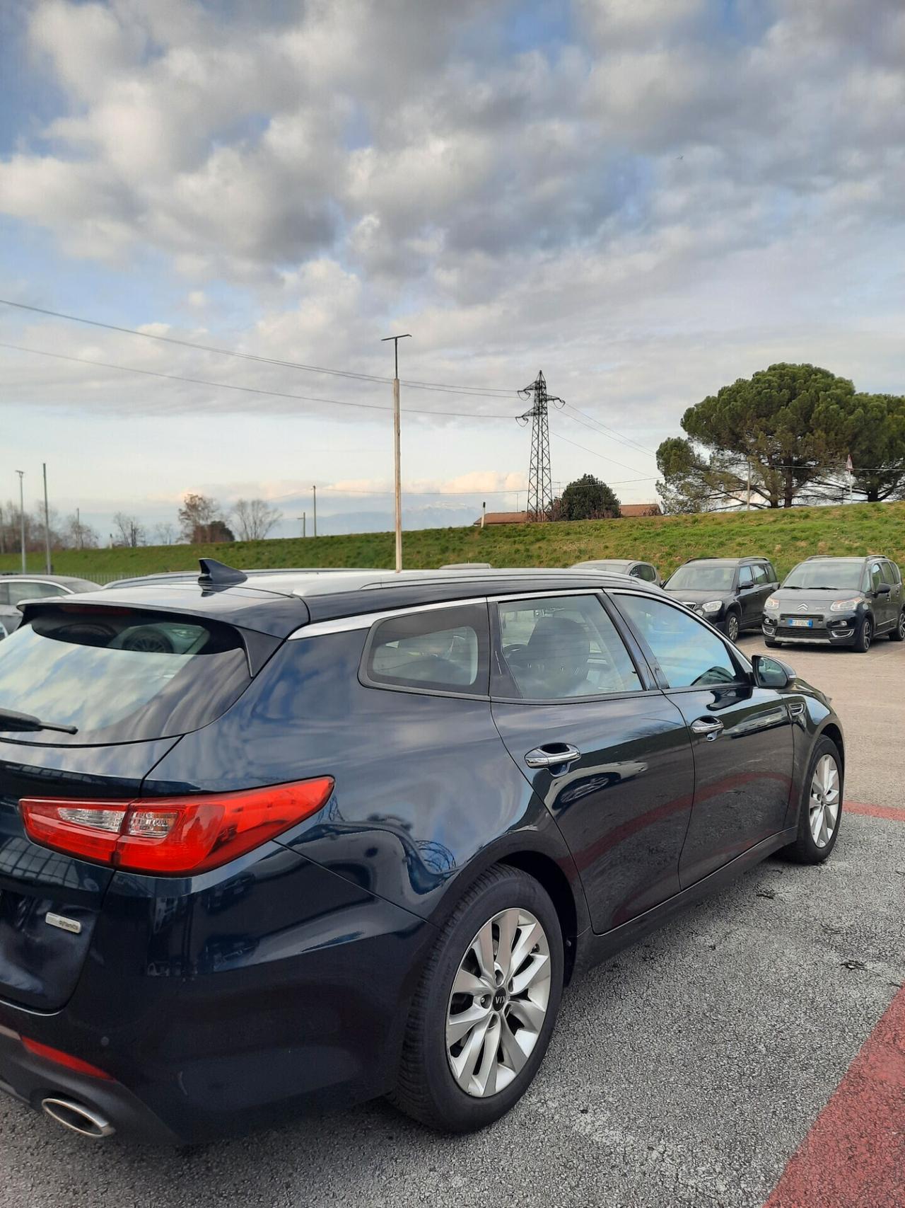 Kia Optima 1.7 CRDi Stop&Go Sportswagon Business Class