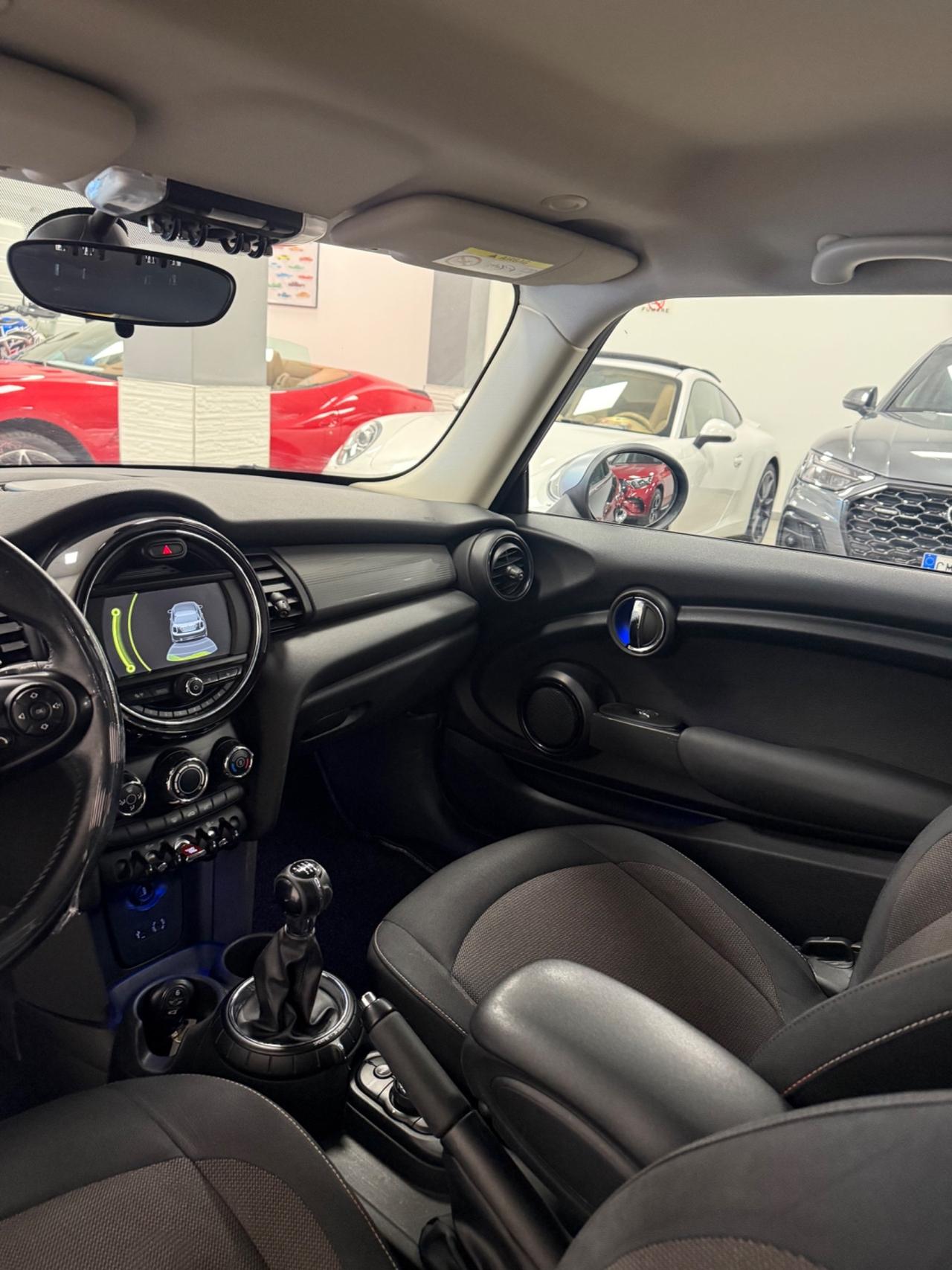 Mini 1.5 Cooper D Hype