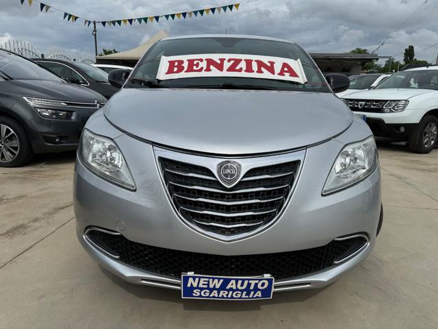 LANCIA Ypsilon 1.2 69 CV 5 porte Gold