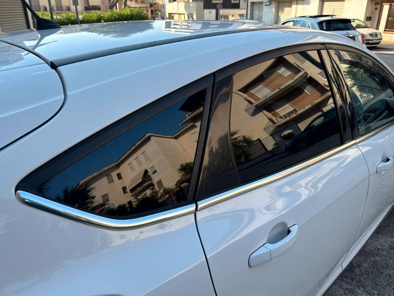 FORD FOCUS BERLINA 1.5 TDCI 120 CV. E6 TITANIUM KM 109.000 PERFETTA