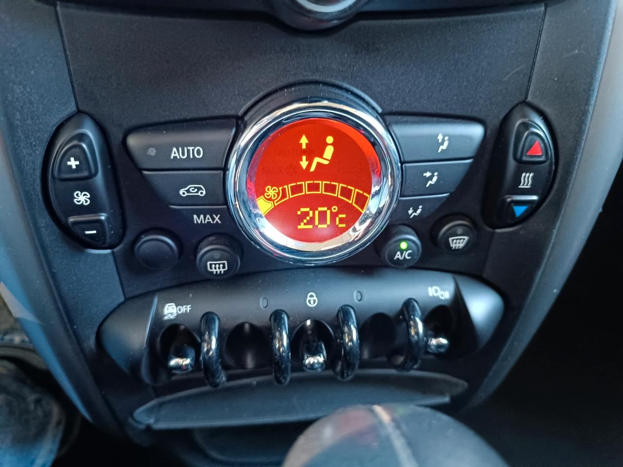 COUNTRYMAN ALL4 AUTOMATICA UNIP