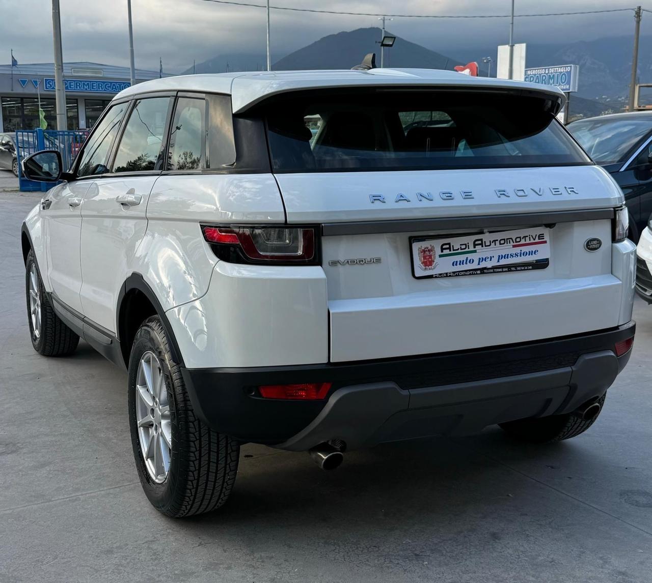 Land Rover Range Evoque 2.0 TD4 150 CV 5p. Business Edition Pure