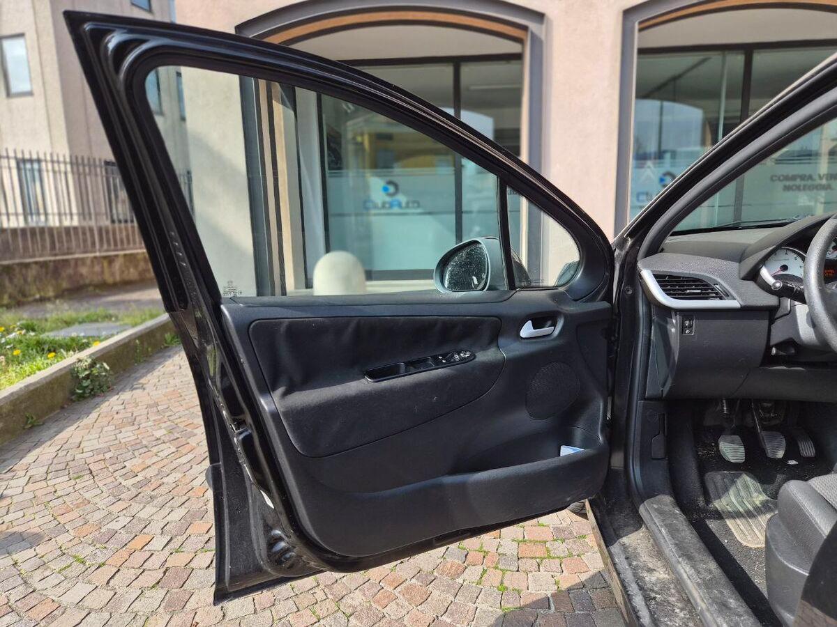 Peugeot 207 1.4 8v Millesim 200 5p