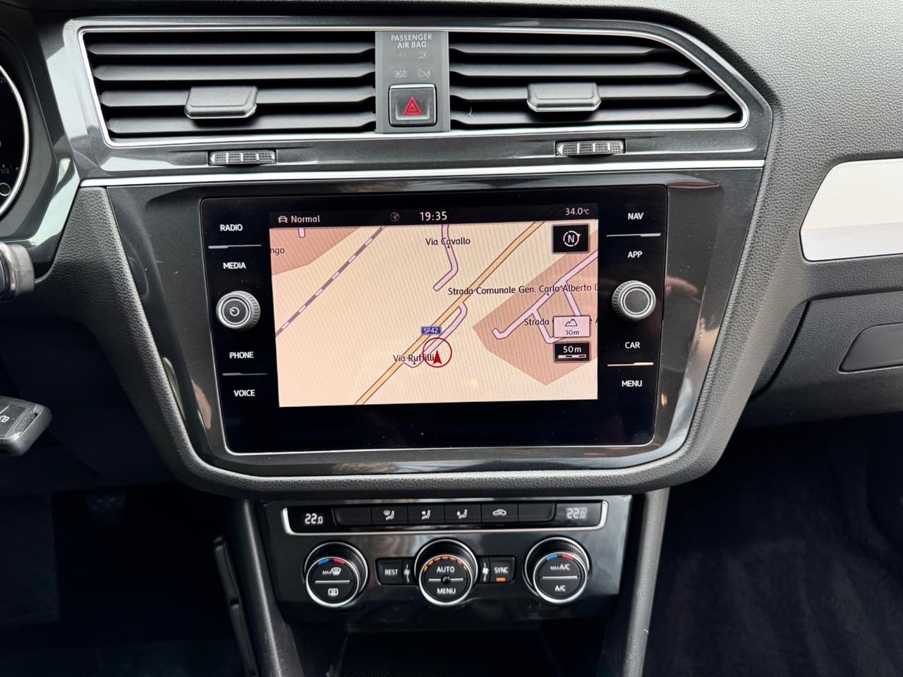 Volkswagen Tiguan 2.0 TDI SCR 4MOTION Business BlueMotion Technology