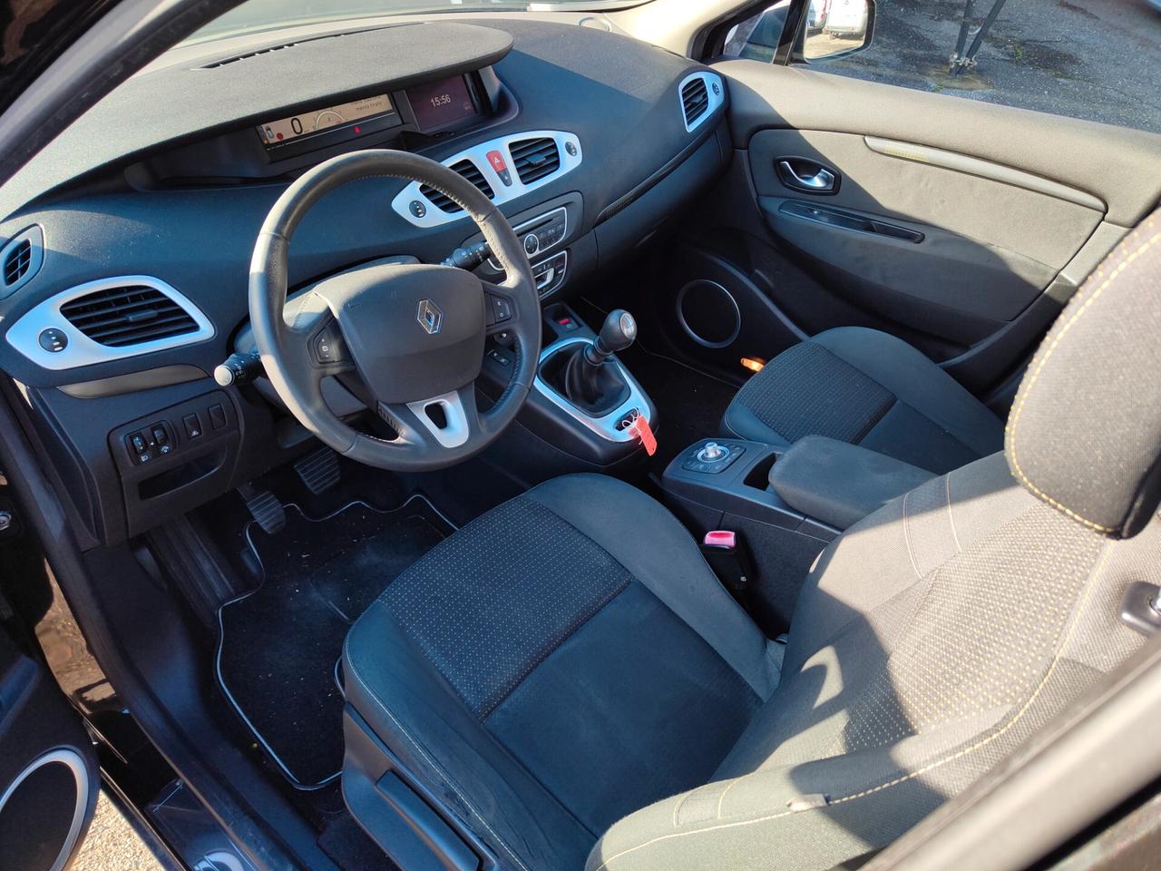 Renault Scénic X-Mod Dynamique