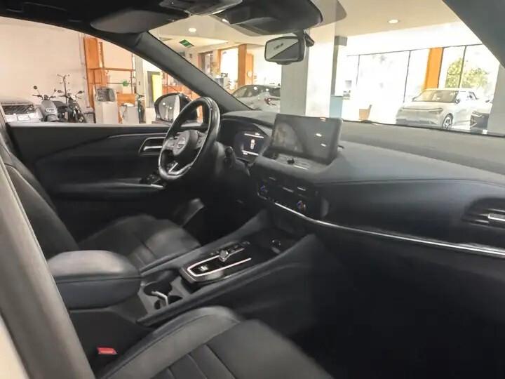 Nissan Juke 1.6 HEV Tekna
