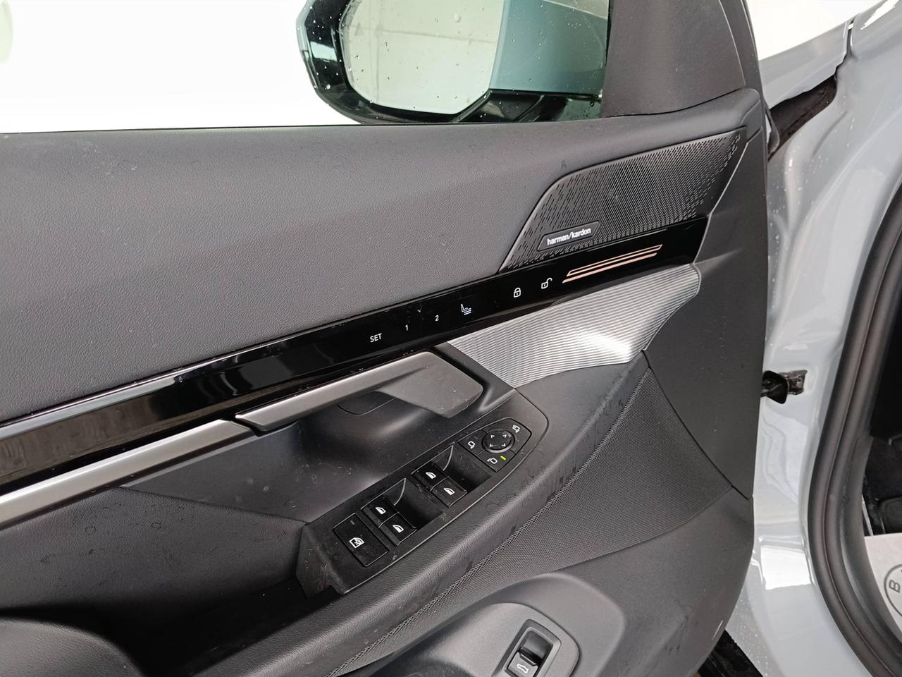 BMW Serie 5 G61 2024 Touring - 520d Touring 48V xdrive MSport auto