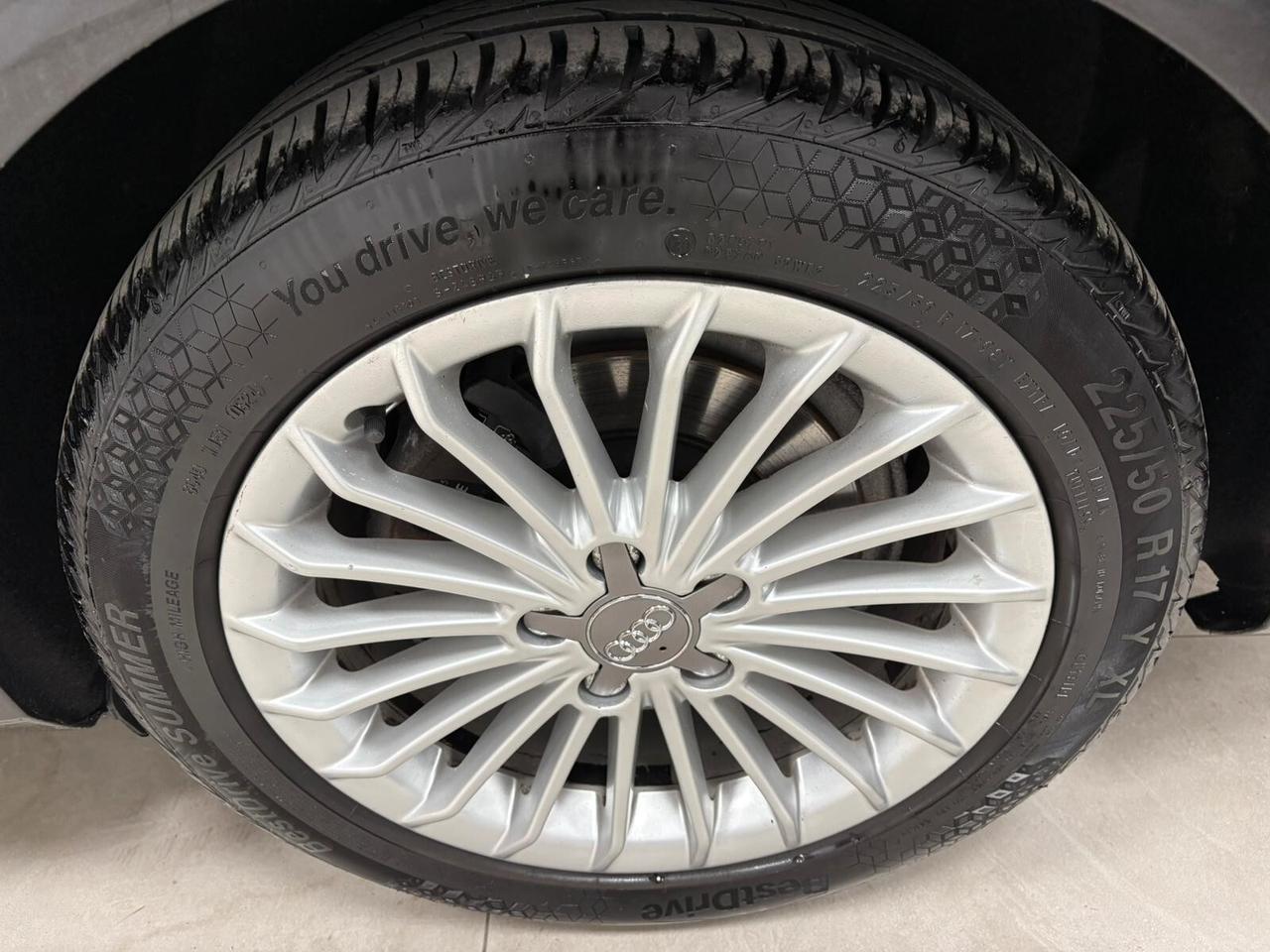 Audi A4 Avant 2.0 TDI 177CV quattro