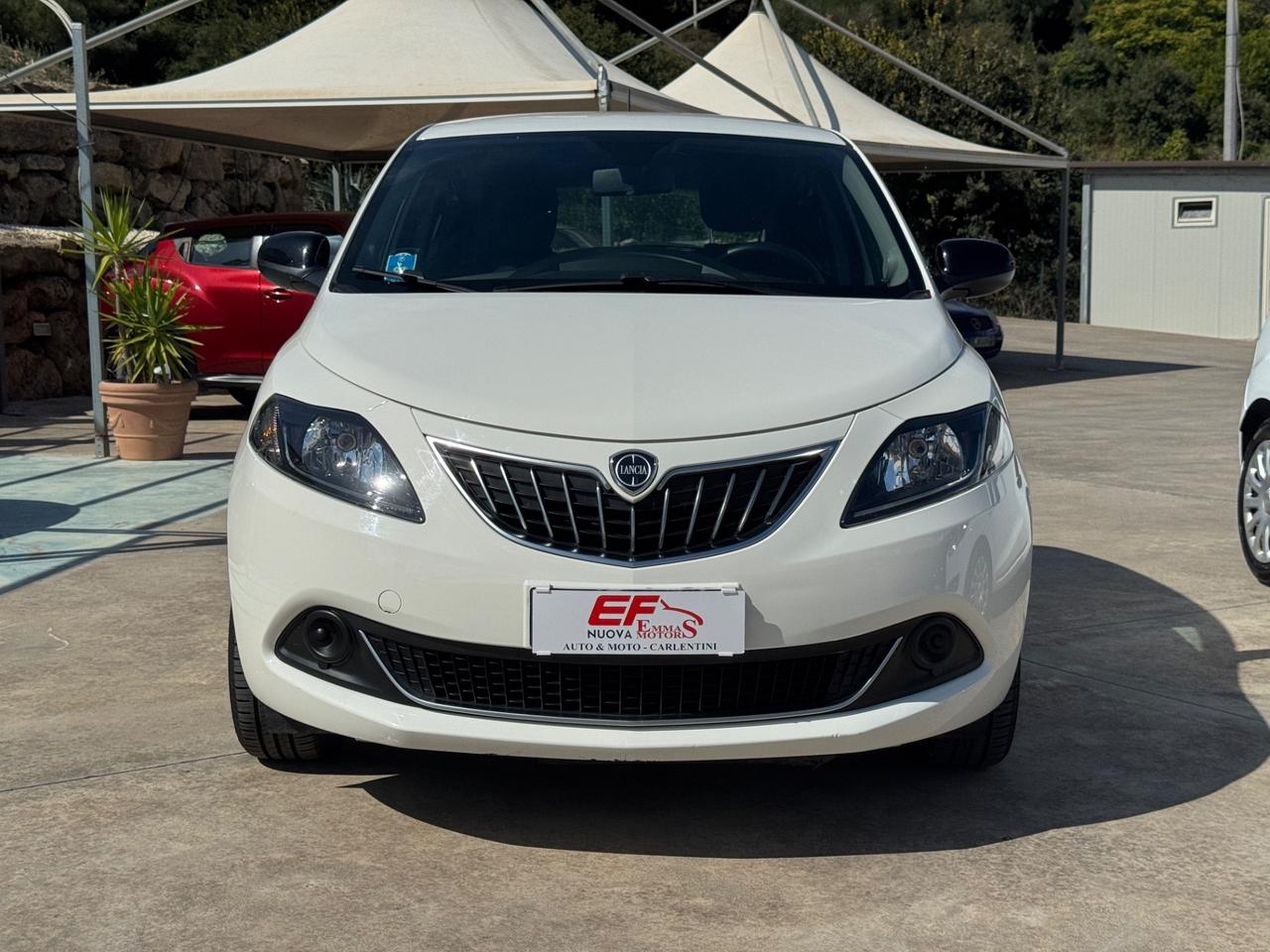 Lancia Ypsilon 1.0 FireFly 5 porte S&S Hybrid Gold
