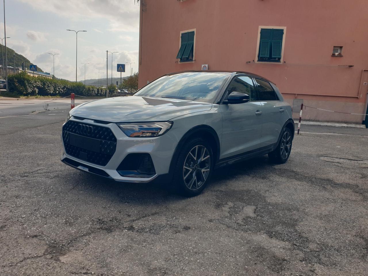 Audi A1 allstreet 30 1.0 TFSI S tronic bicolor