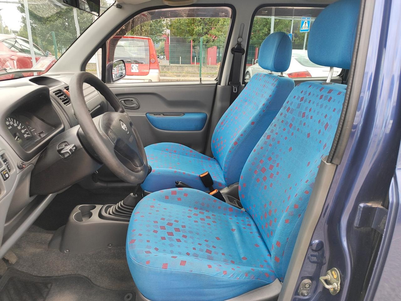 Opel Agila 1.2 16V Comfort