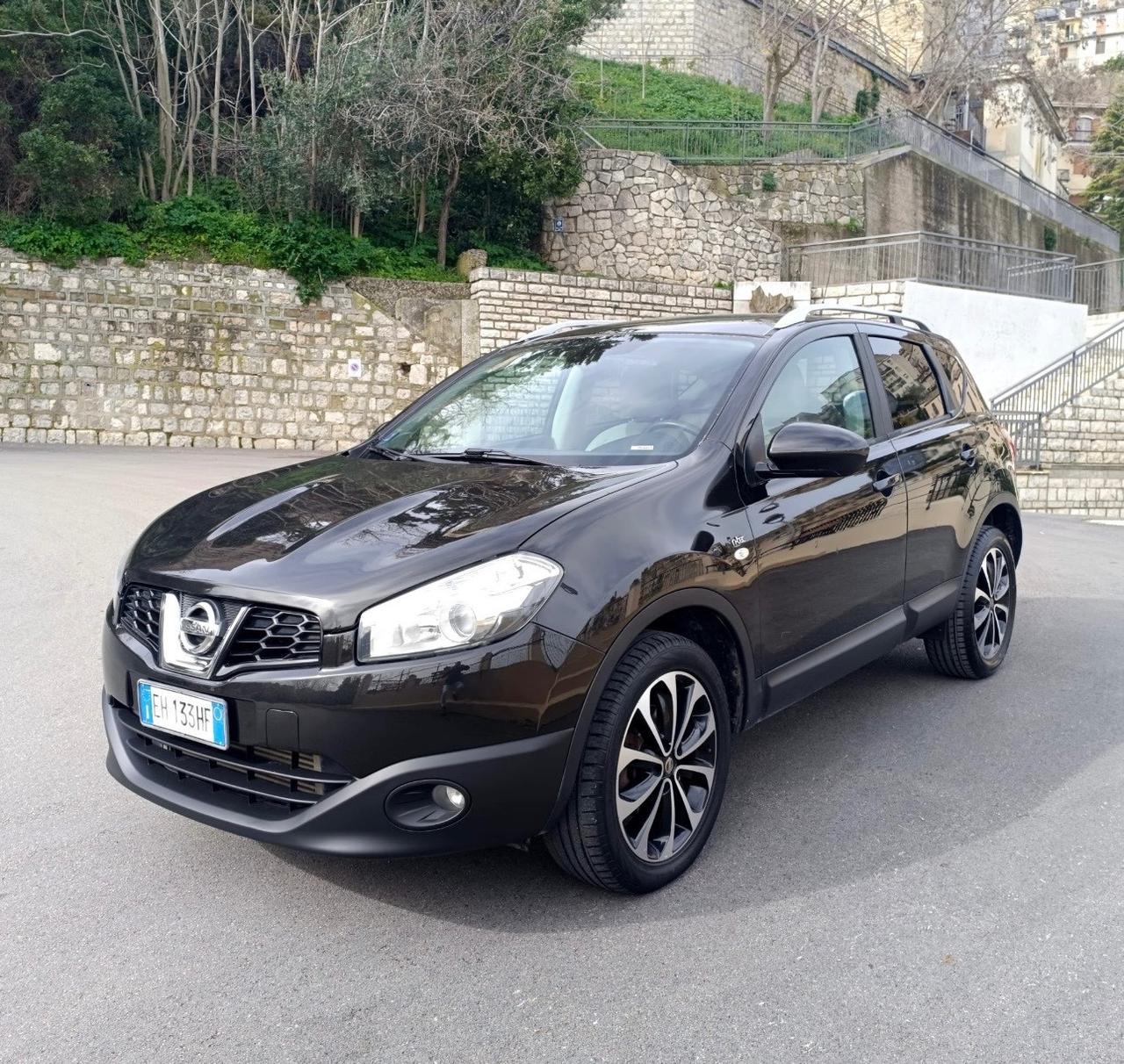 Nissan Qashqai 1.6 dCi DPF n-tec