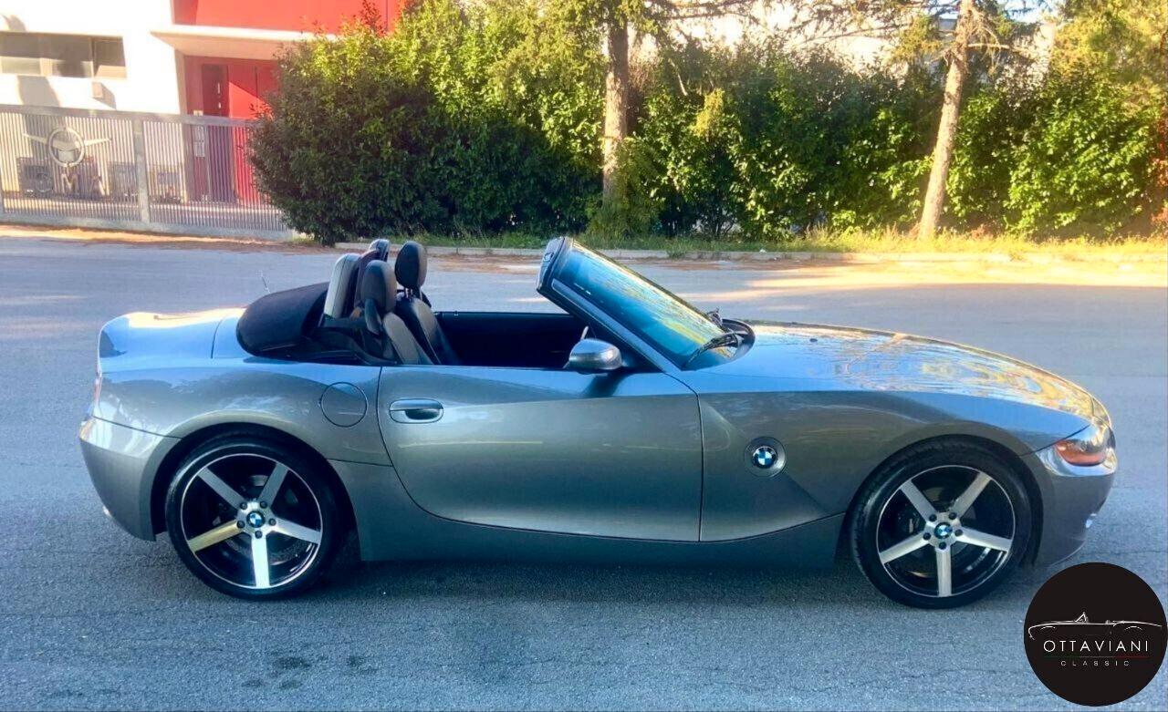 Bmw Z4 "solo 58000km" pari al NUOVO