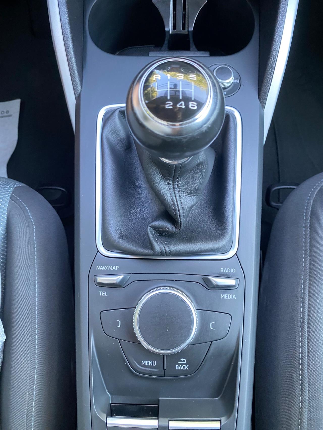 Audi Q2 1.0 TFSI Business NEOPATENTATI!!!