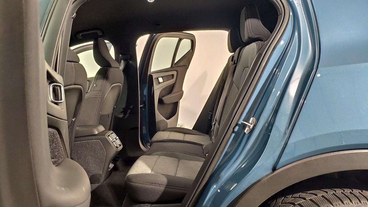 VOLVO Xc40 T2 Automatico Core N-1