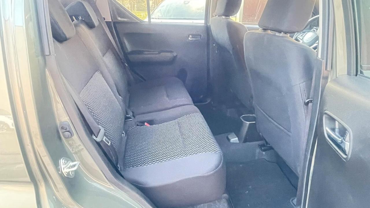 Suzuki Ignis 1.2 Hybrid Top