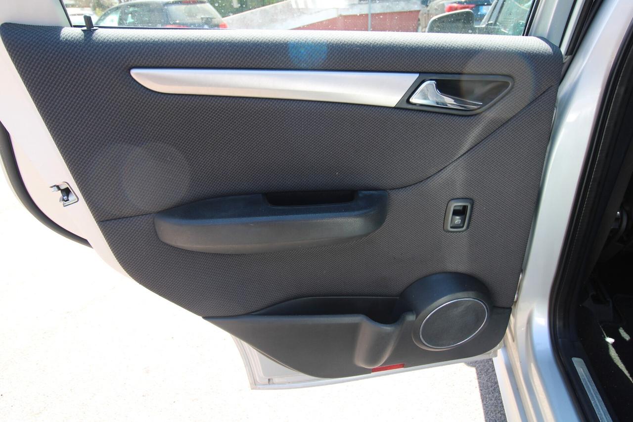 Mercedes-benz A 180 160 CDI Coupé Elegance