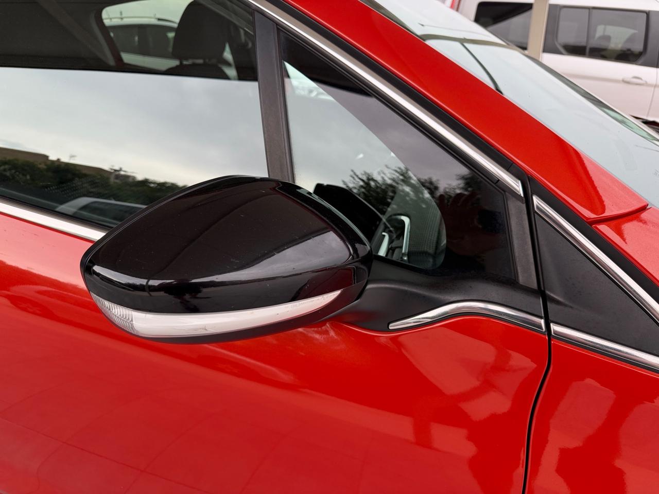 Peugeot 208 BlueHDi 75 5 porte Allure