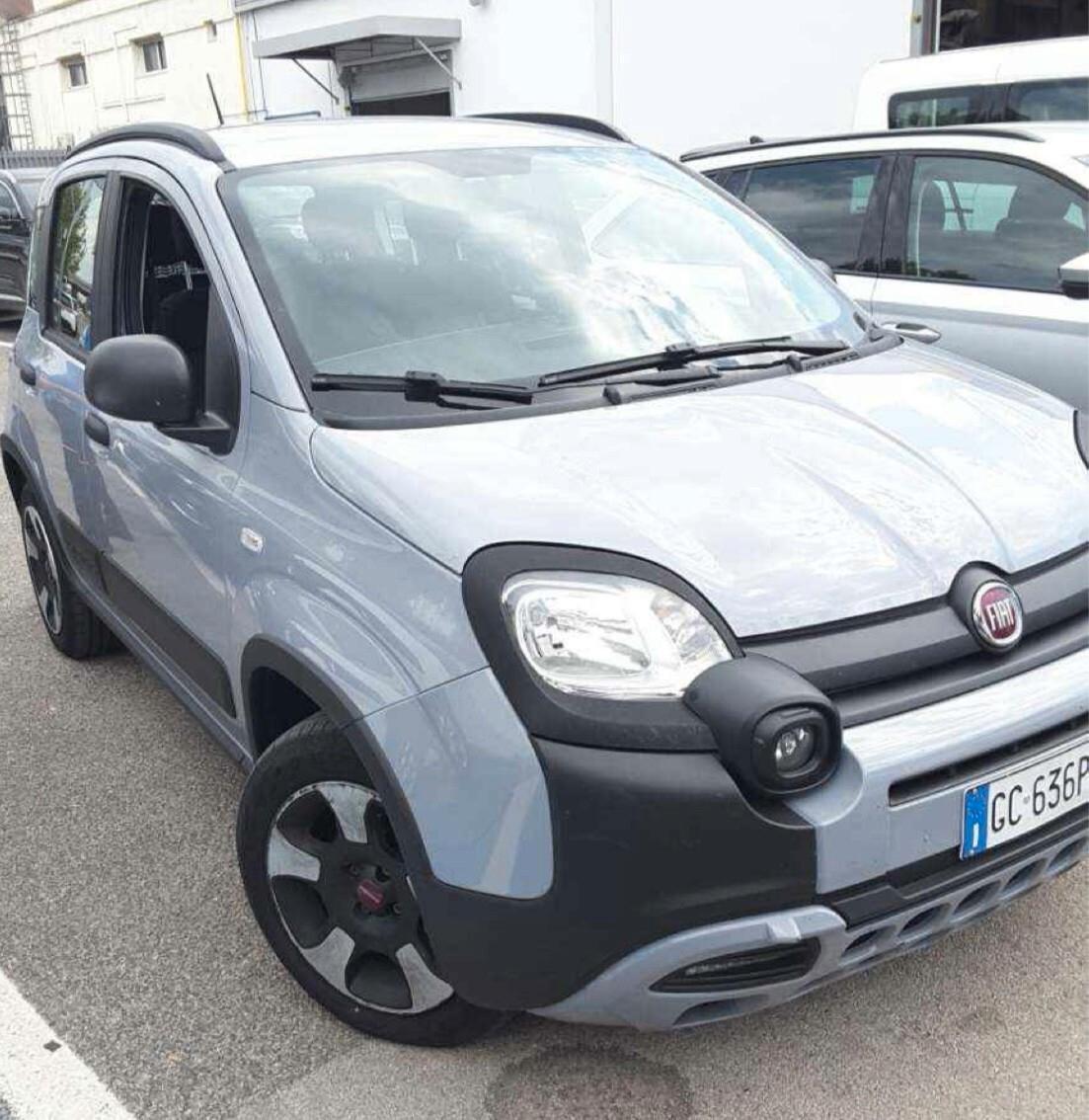 Fiat Panda 1.0 FireFly S&S Hybrid City Cross