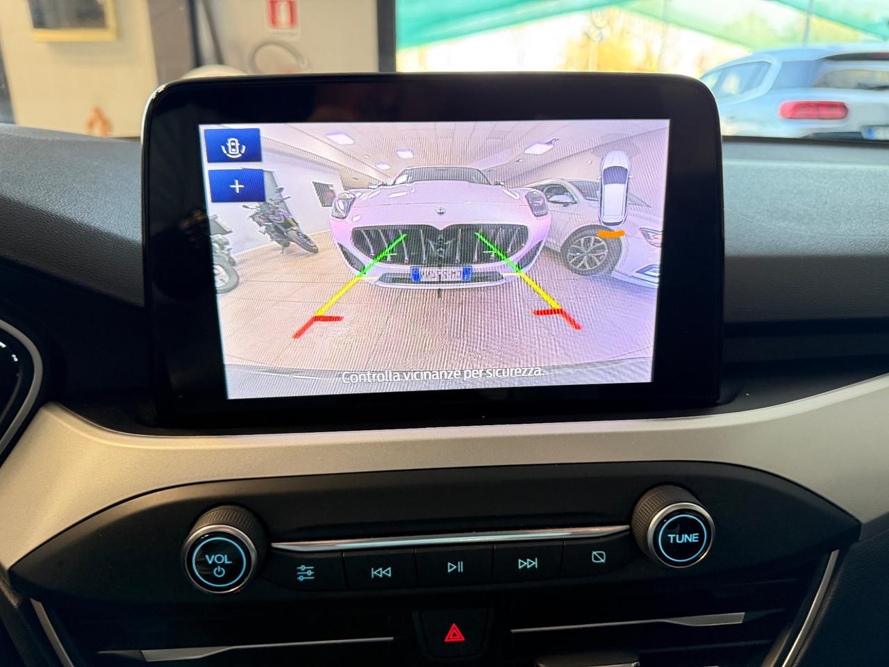Ford Focus 1.5 EcoBlue 120 CV automatico SW Business