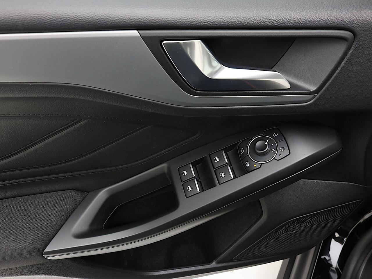 Ford Focus 1.5 EcoBlue 120 CV auto SW Business