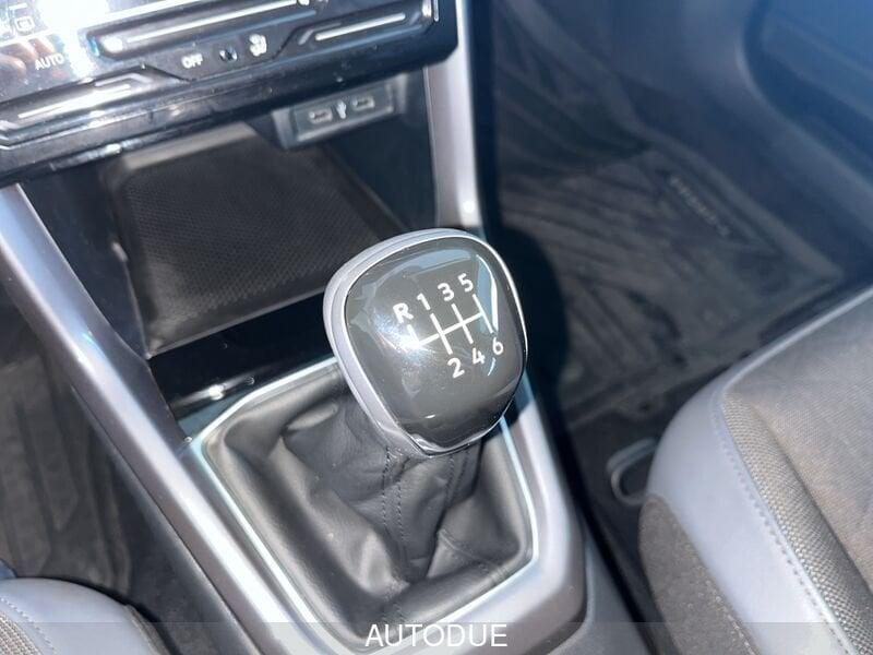 Volkswagen T-Cross 2019 1.0 tsi Advanced 110cv