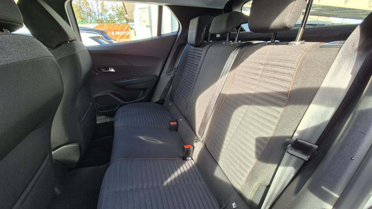 Peugeot 2008 PureTech 130 S&S EAT8 Allure