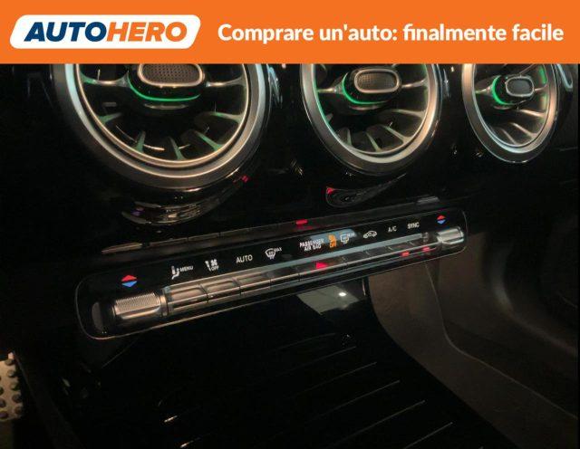 MERCEDES-BENZ A 180 Automatic AMG Line Premium