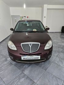 Lancia Ypsilon 1.3 MJT 75 CV Oro Giallo