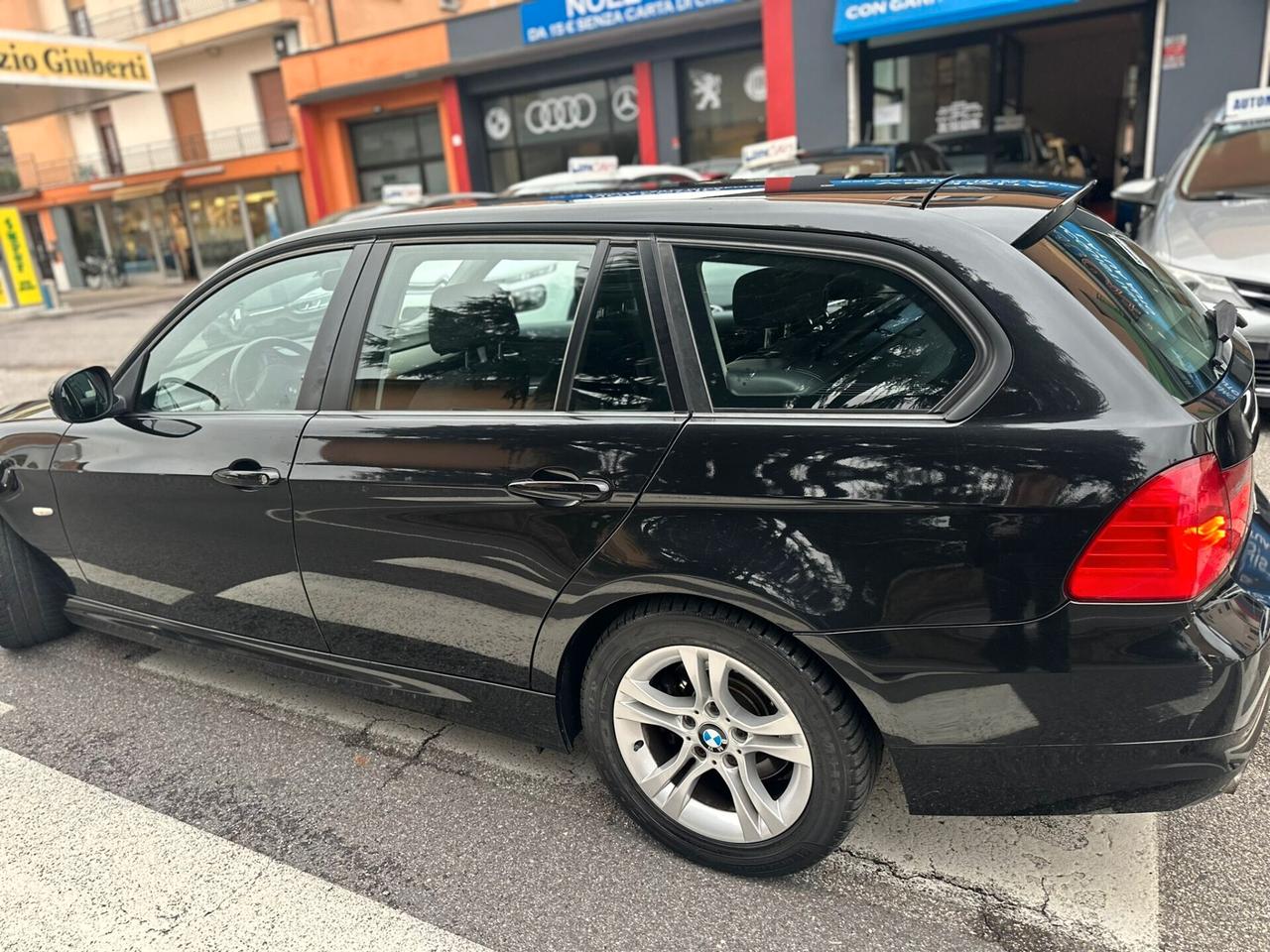 Bmw 318 318d 2.0 143CV cat MSport NEOPATENTATI